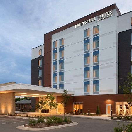 Springhill Suites By Marriott Milwaukee West/Wauwatosa Exteriör bild