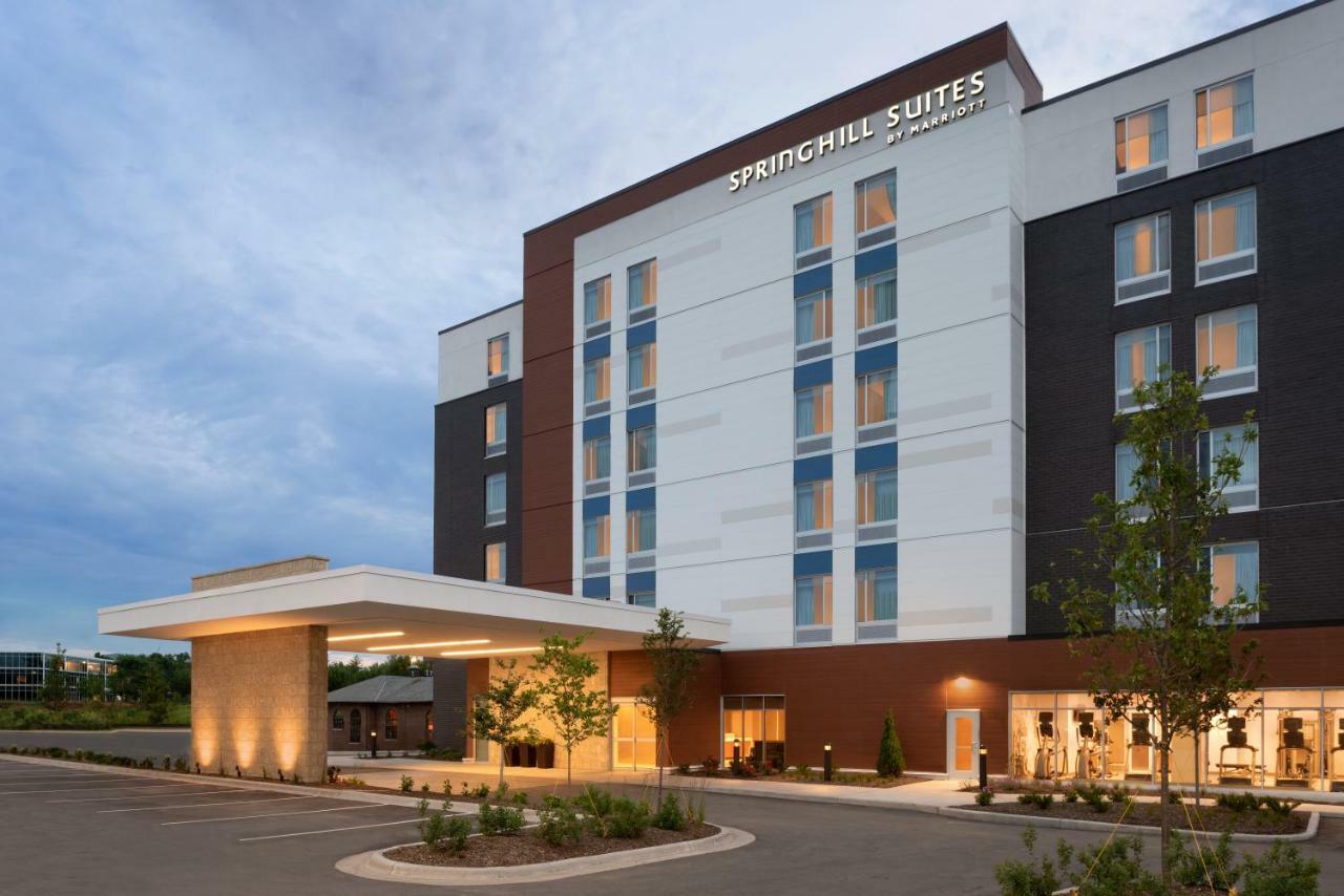 Springhill Suites By Marriott Milwaukee West/Wauwatosa Exteriör bild
